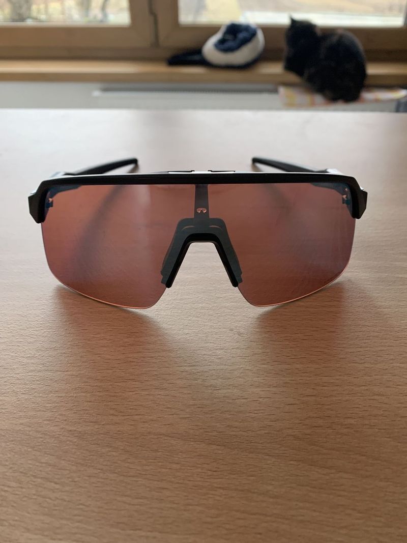 Oakley Sutro Lite