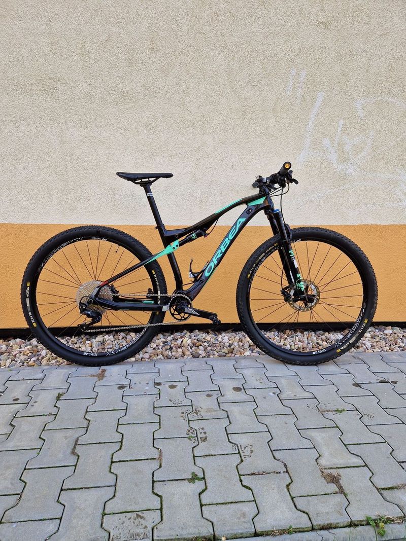 Prodám celoodpružené karbonové MTB kolo ORBEA OIZ 29