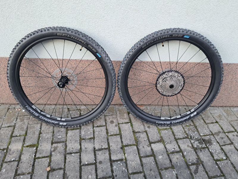 Zapletená kola Shimano MT500 Nová 