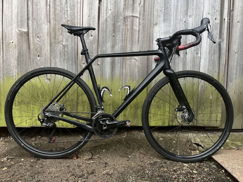 Prodám gravel Rondo RUUT CF2 Carbon 