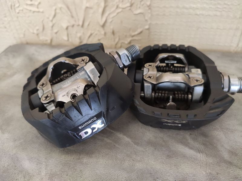 Shimano DX nášlapy 