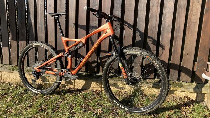 WHYTE T-140C R