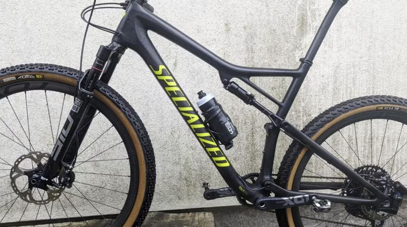 Specialized Epic Expert vše v karbonu SLEVA