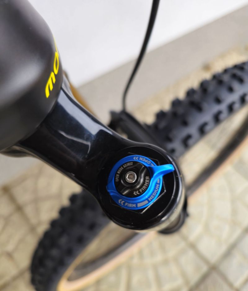 Horské kolo Mondraker Foxy Carbon RR 2020 29″