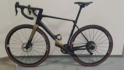 Prodám Gravel Superior X-road Team Issule Di2 GR