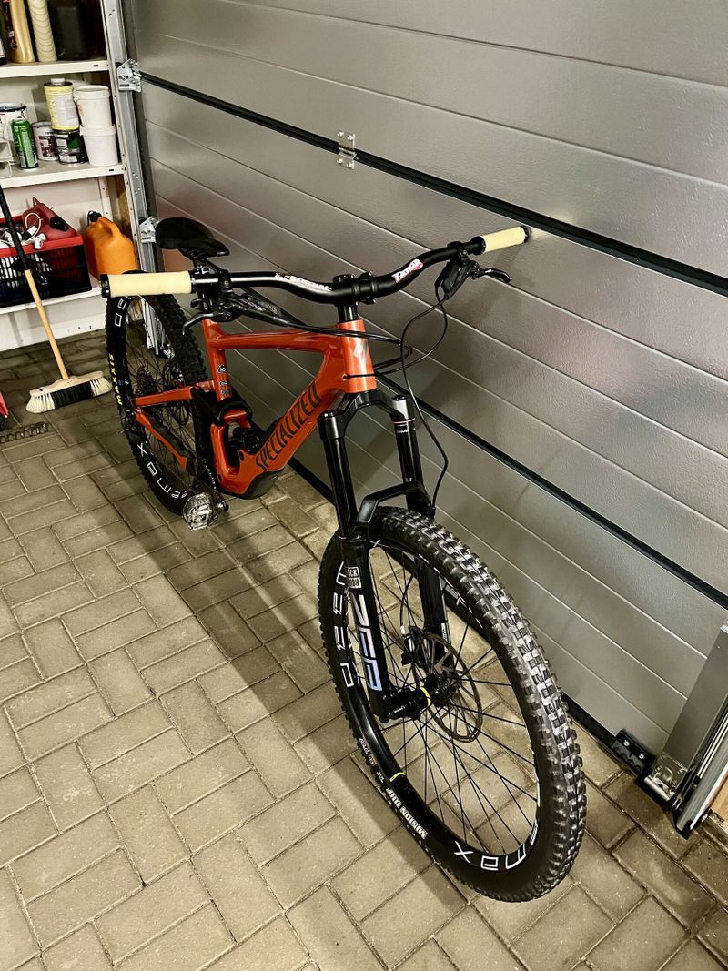 Specialized Enduro 2022