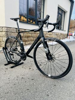 Silniční kolo STEVENS IZOARD PRO Disc Stealth 2x12s - 58