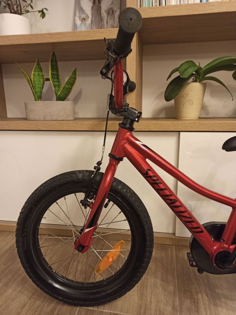 Perfektní dětské kolo Specialized Riprock, vel. 16