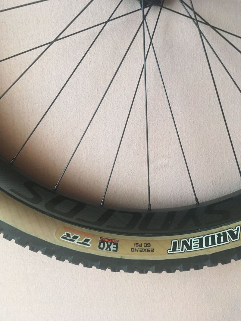 SYNCROS WHEELSET SILVERTON 1.0, 30MM (PLÁŠTĚ V CENĚ) - TOP STAV/JAKO NOVÉ