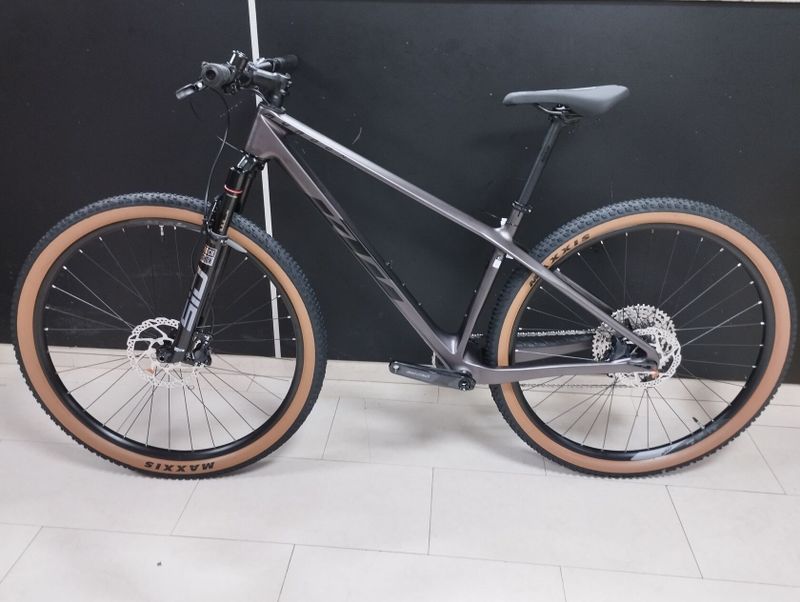 KTM myroon premium