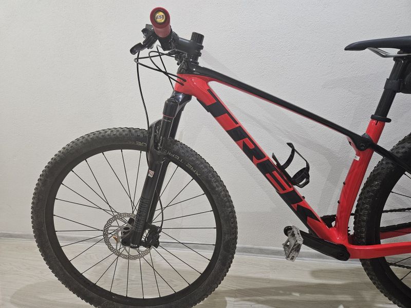 Trek Procaliber 9.6 red/black