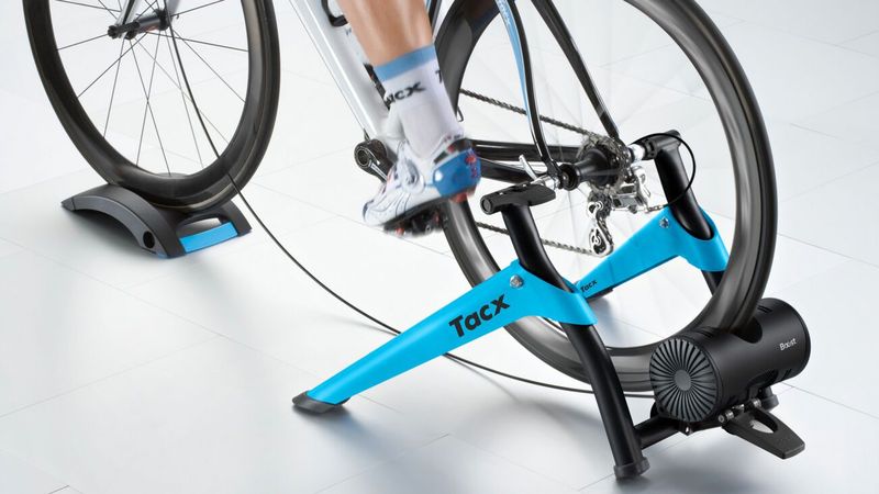 Cyklotrenažer Garmin Tacx Boost