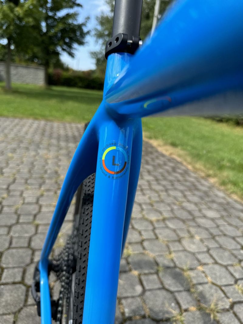 Prodám výjimečný a všestranný gravel bike švýcarské značky Open, vyladěný do posledního detailu. 