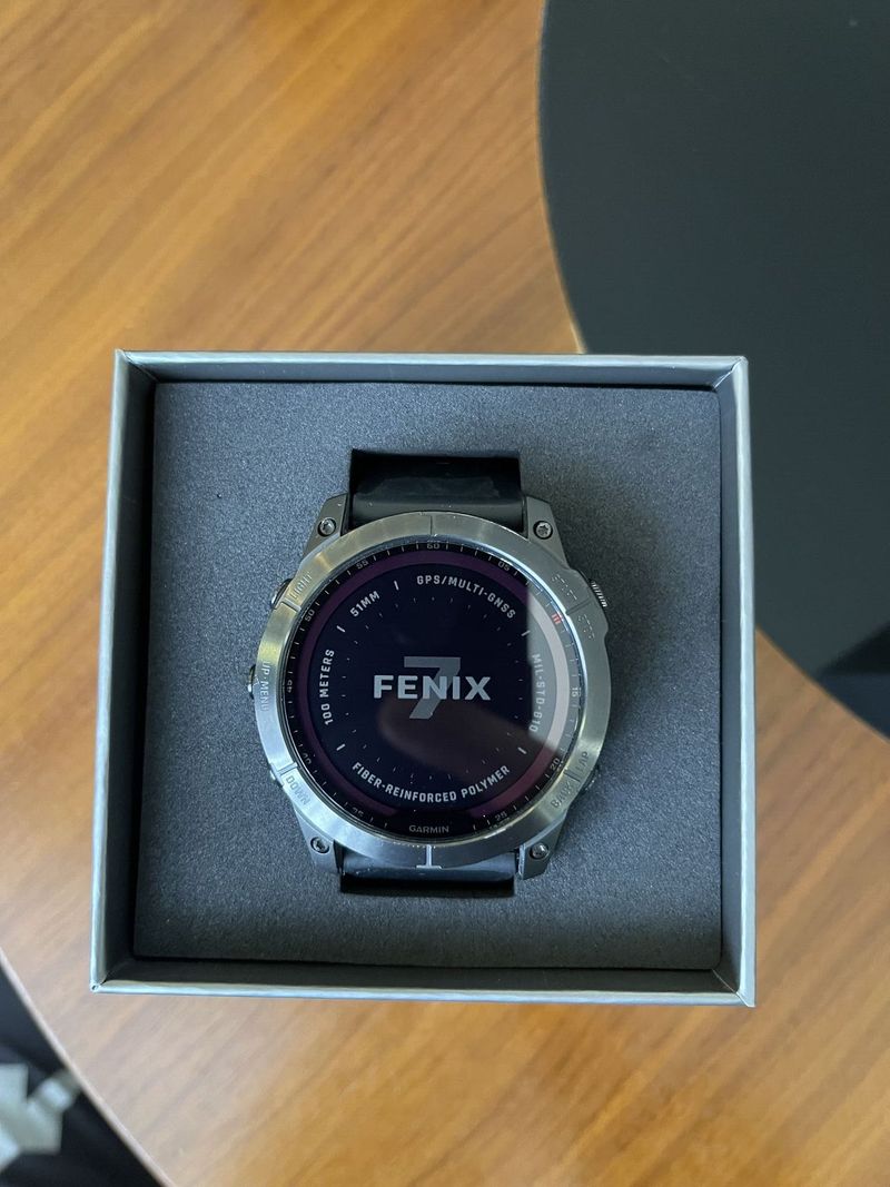 Fenix 7x black Saphire solar 