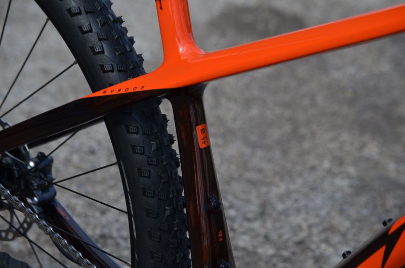 KTM Myroon Exonic Carbon 29" 2024