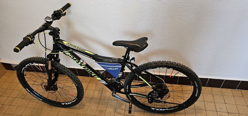 Prodám jízdní kolo Maxbike 27,5" vel.M za 7000Kč