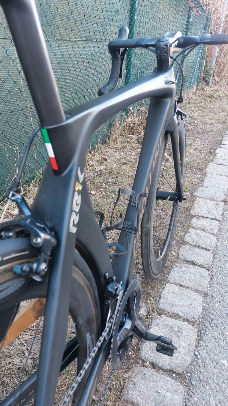 Cipollini RB1K ONE 7,5kg raketa