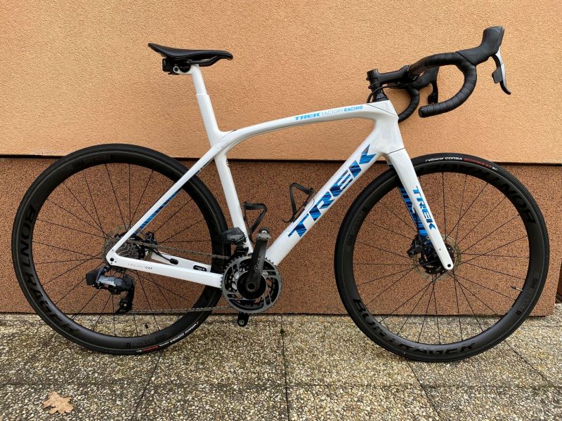 Prodám Trek Domane SLR 7 Disc E tap 