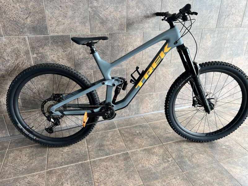 Trek Slash 9.8 XL, možnost odpočtu DPH 