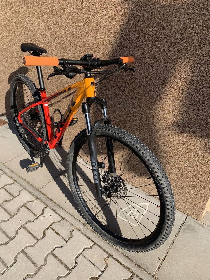 TREK Marlin 7 - Gen2, velikost M