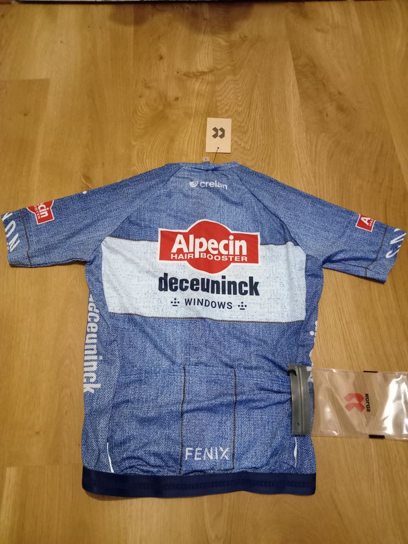 Dres KALAS (triko+kraťasy) ALPECIN-DECEUNINCK 24