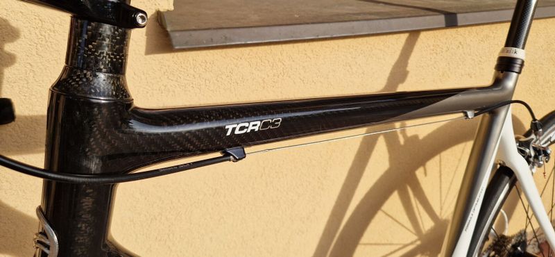 Silniční kolo Giant TCR C3 full carbon vel.XL