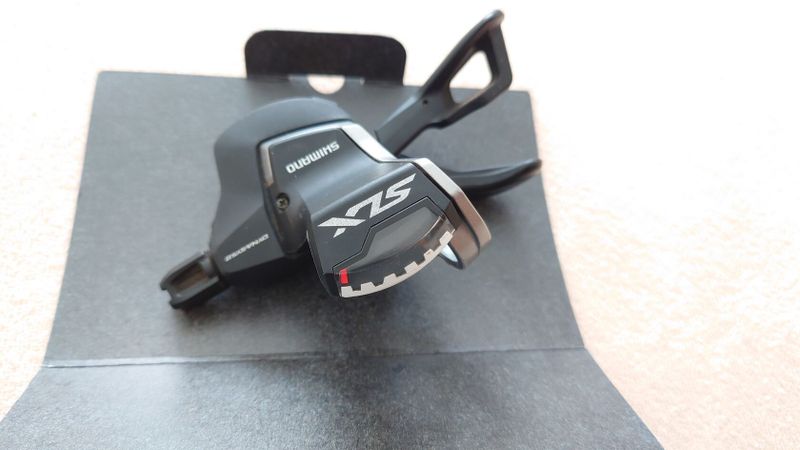 Shimano SLX SL-M7000 řadící páčka pravá 11