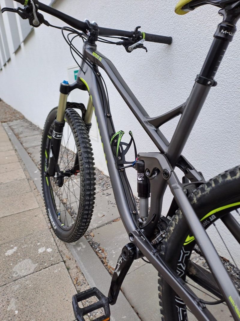 Canyon Nerve AL 9.0 2015, 27.5", velikost L