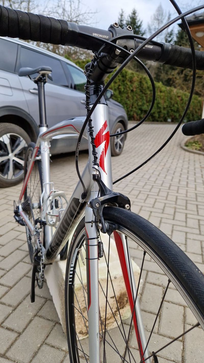 Silniční kolo Specialized Allez sport 