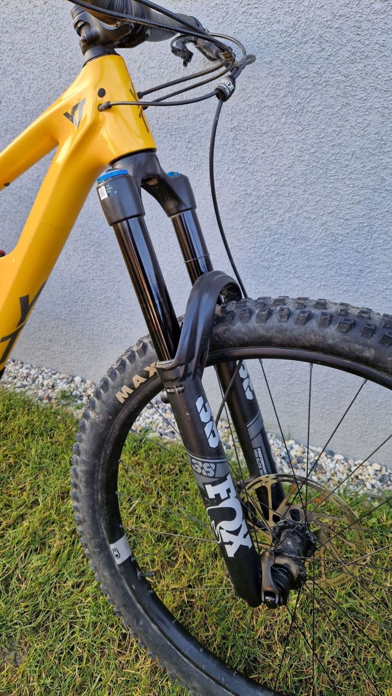 yt capra core 3