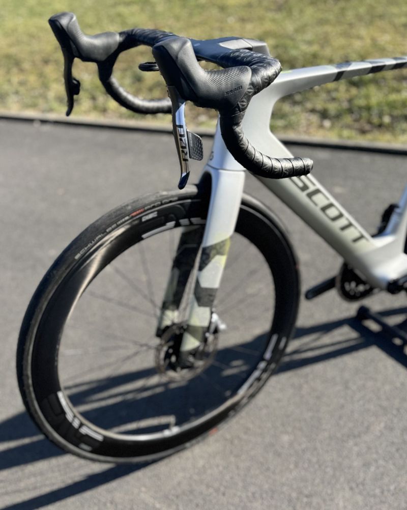 Scott Foil RC, Enve, Sram Red AXS