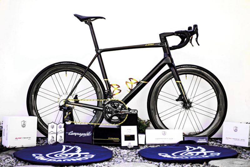 Colnago C68 Ti Corsa Pro, Campagnolo Super Record EPS 2x12, Campagnolo Bora WTO