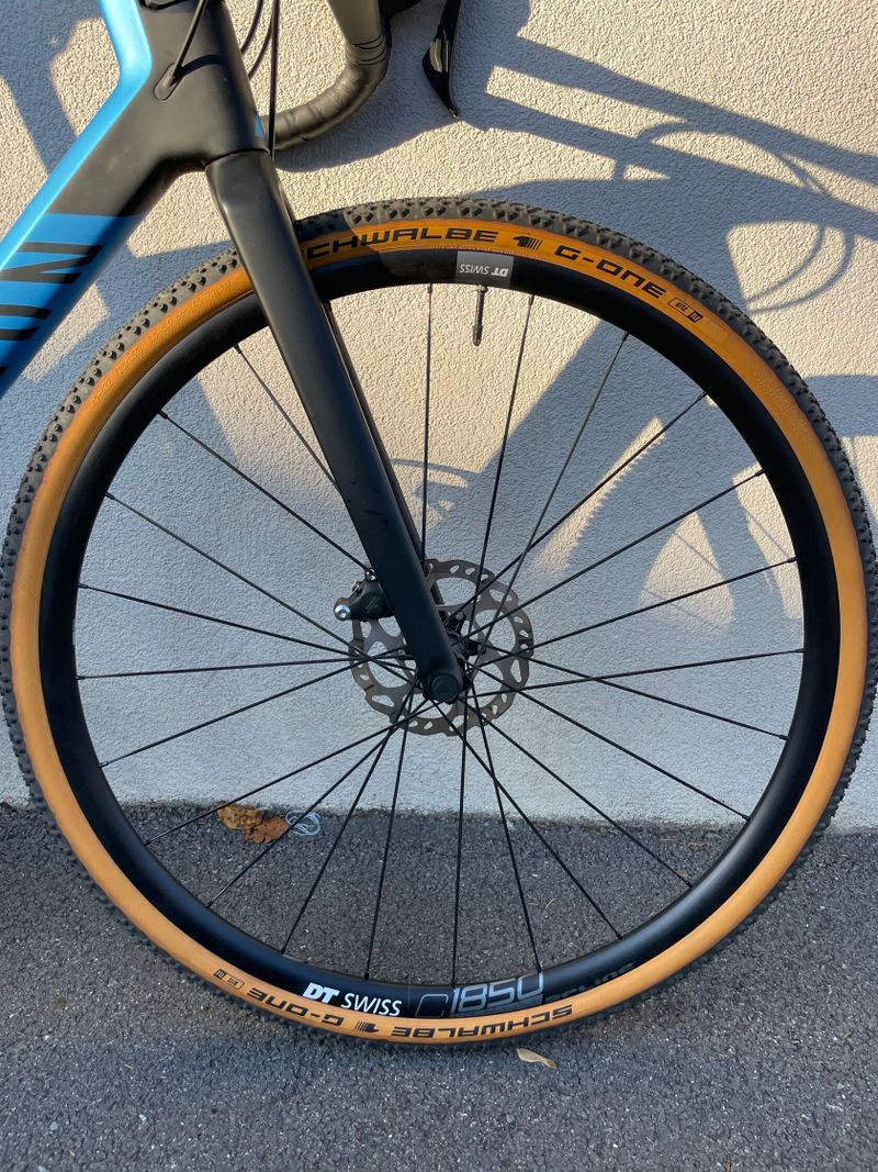 Prodám velmi zachovalé kolo Gravel CF SL 7, zn.CANYON, najeto cca 600km