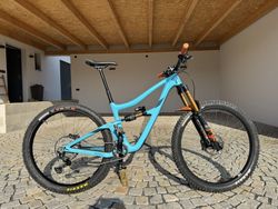 Celoodpružené karbonové kolo Ibis RipMo V2 Factory 29“