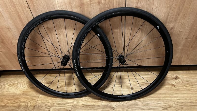 Kompletní silniční kola Fulcrum RACING 600 DB 28“