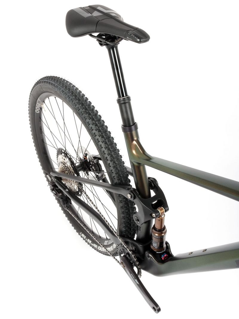 Nové celoodpružené kolo MTB 29" Spyder Cross SHIMANO XT 1x12 ve vel. S, M a L - barva na přání