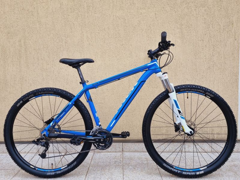 #44 Trek Marlin 29", pro 180-190cm