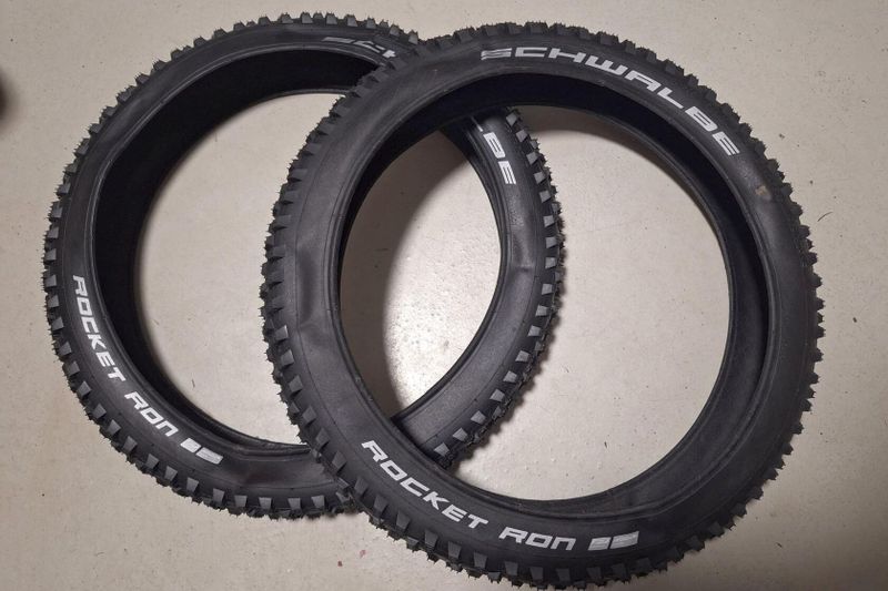 pláště Schwalbe Rocket Ron Folding Tire