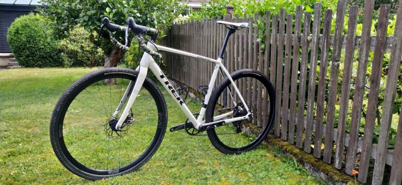 Trek Crockett (vel. 56)