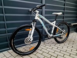 (42)Dámské/Dívčí hliníkové kolo Specialized Kotoučové brzdy