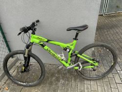 Specialized vel. 17”