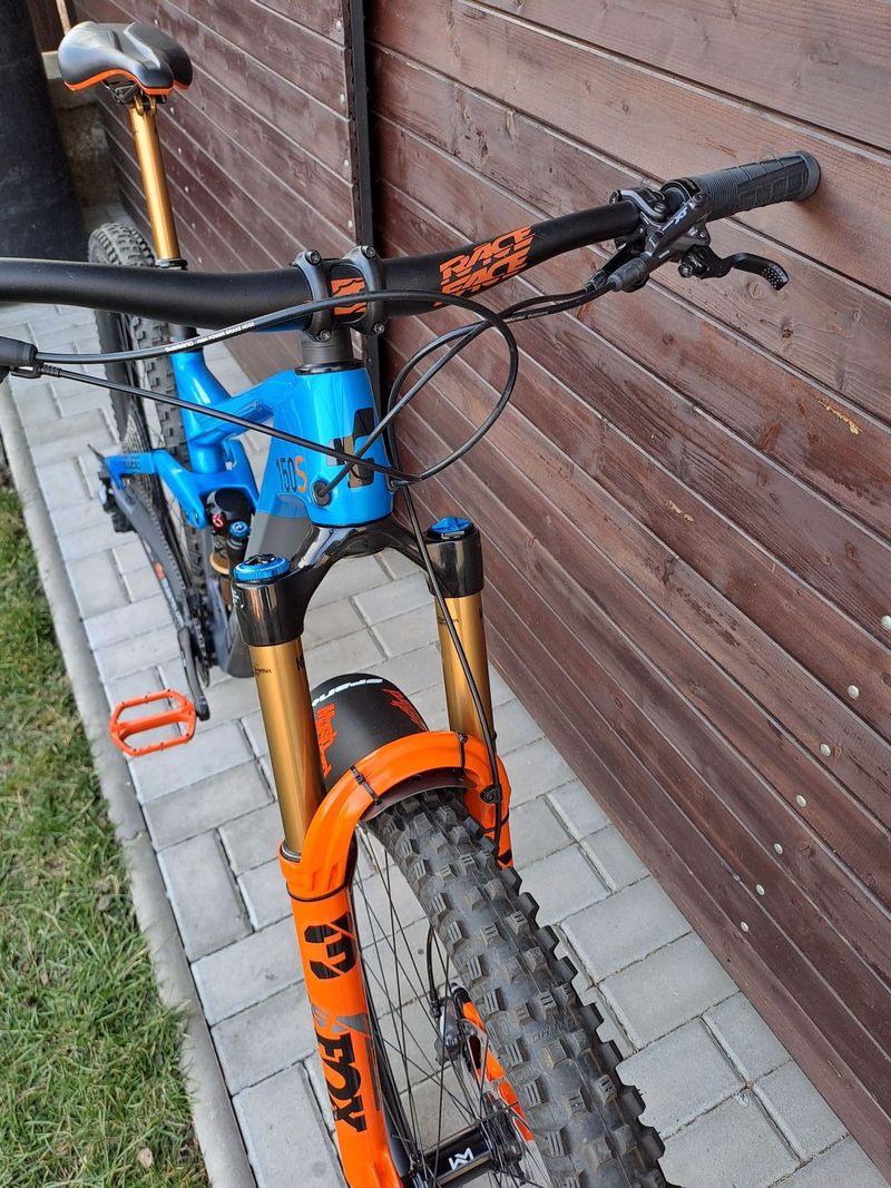 Zánovní TOP enduro kolo Cube Stereo 150 C:62 SL / Bez škrábanců, málo jeté/Fox Kashima /velikost M