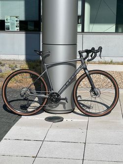 Cube Nuroad Race GRX