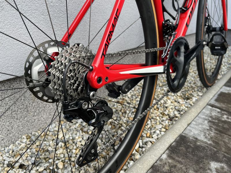 Specialized Tarmac SL6 Disc, vel. 58, po mnoha upgradech