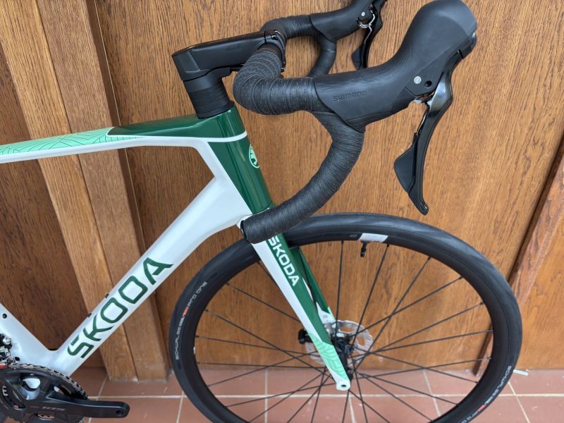 SUPERIOR X-ROAD 9.3 - ŠKODA - karbonový speciál - SHIMANO 2 x 12 - vel. 56 cm (L) - NOVÉ