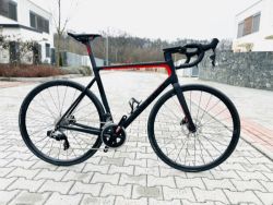 Colnago V3 Disc Rival AXS 2024