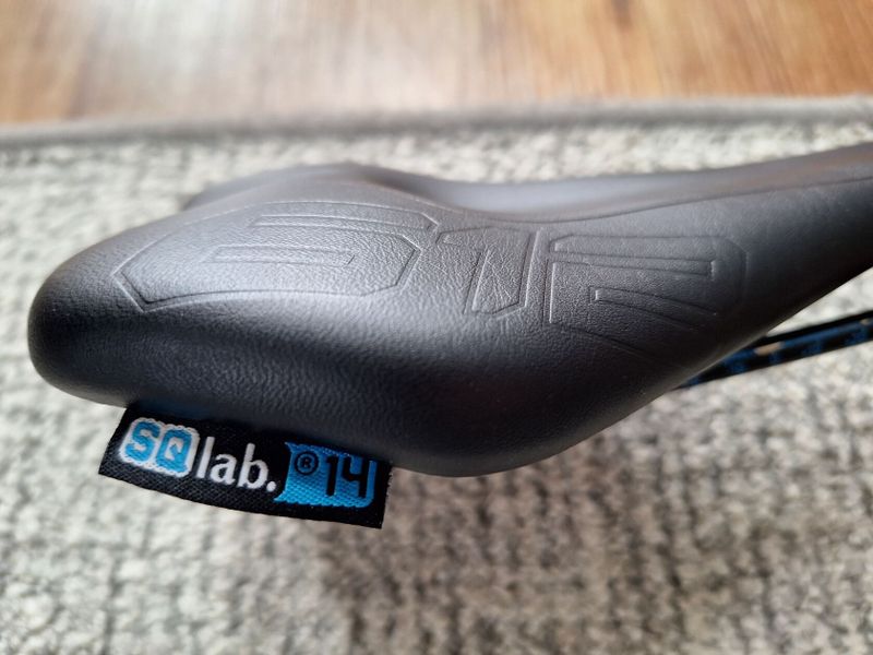 SQlab sedlo 612 ERGOWAVE active - šíře: 140mm