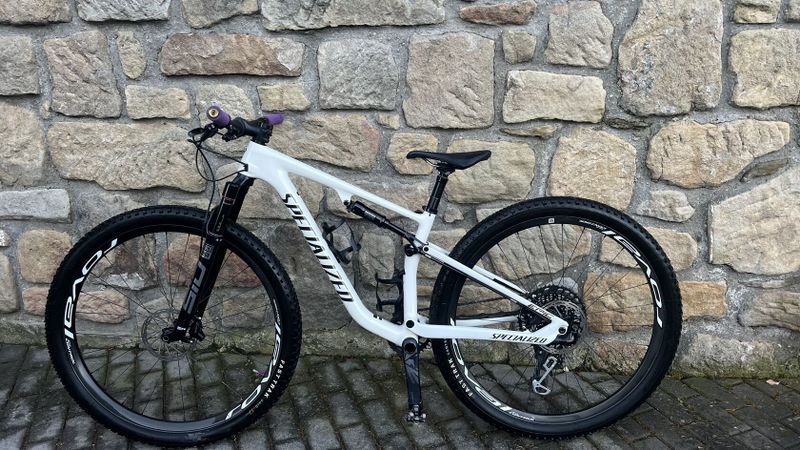 Specialized Epic Pro - dune, 2023 - vel. S