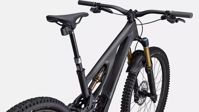 Prodám zánovní S-Works Stumpjumper EVO velikost S6. Perfektní stav - nutno vidět. Najeto 30 km.