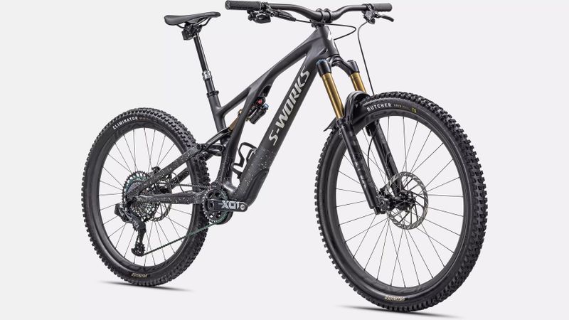 Prodám zánovní S-Works Stumpjumper EVO velikost S6. Perfektní stav - nutno vidět. Najeto 30 km.